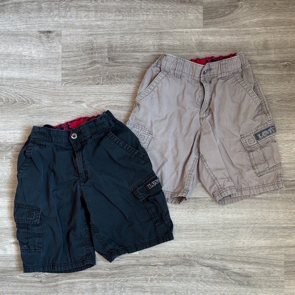 Levi's little boys black and gray shorts